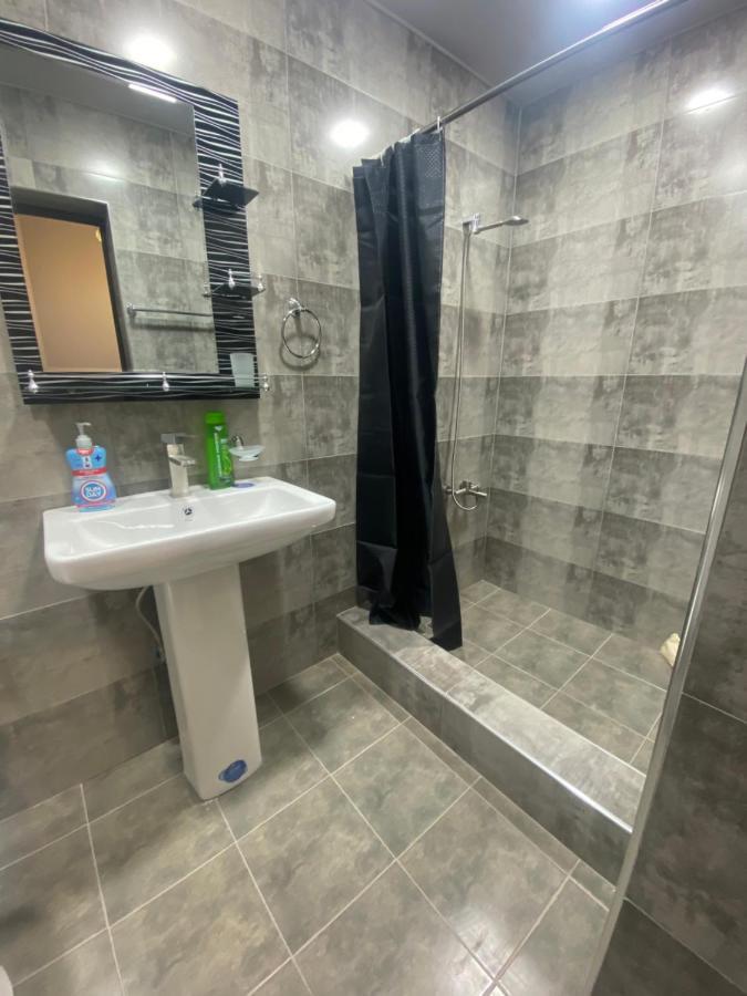 2 Cosy Apartment In Townhouse Near Airport Evn Geghanist  Екстер'єр фото
